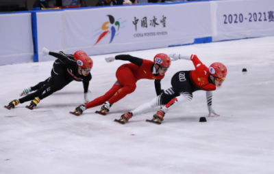 ɭ��������-׷�󽡿�,����һ��ɳ�ǣͷ�����̵��ٻ�������� ������ѩ�˶�����������