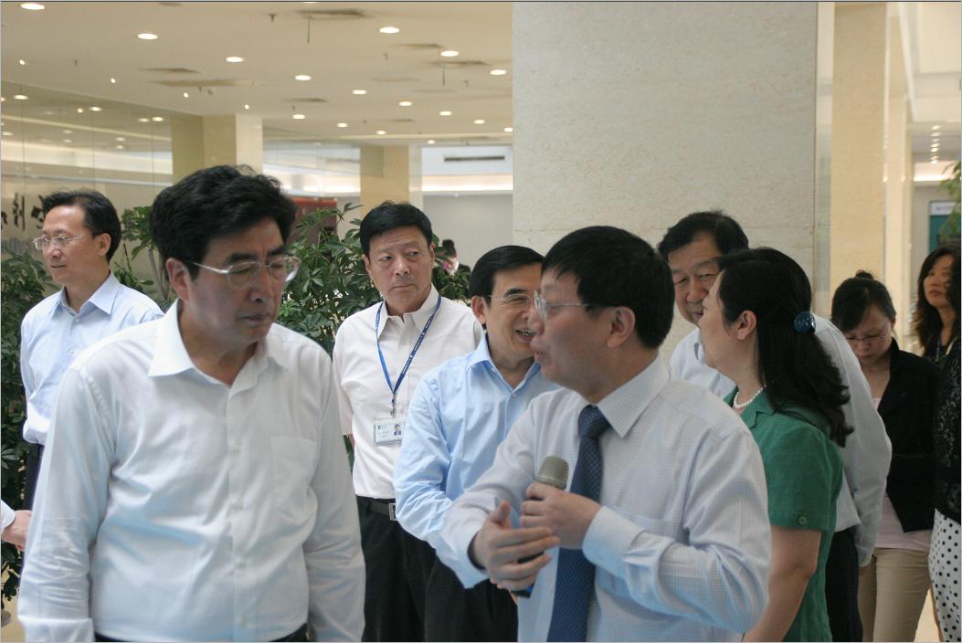 北京市辅导莅临918博天堂调查调研2(1).JPG